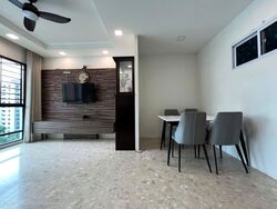 Woodsvale (D25), Condominium #558136191